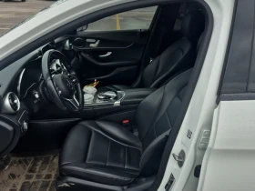Mercedes-Benz C 300 AMG * * ПАНОРАМА * * CARFAX * * АВТО КРЕДИТ * * , снимка 5