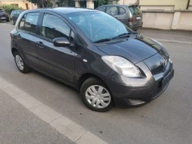 Toyota Yaris 1.0Vvt-i, снимка 2