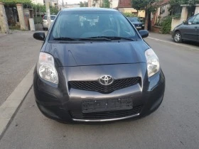 Toyota Yaris 1.0Vvt-i, снимка 3