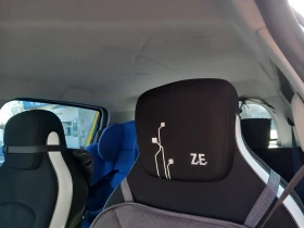 Renault Zoe, снимка 15