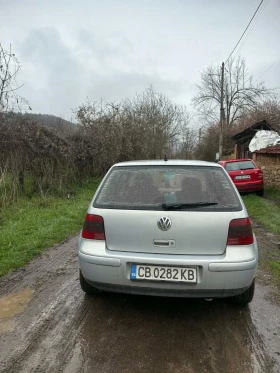 VW Golf - 2200 € / 4302.83 лв. - 44933079 3