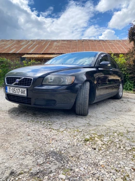 ������ Volvo S40