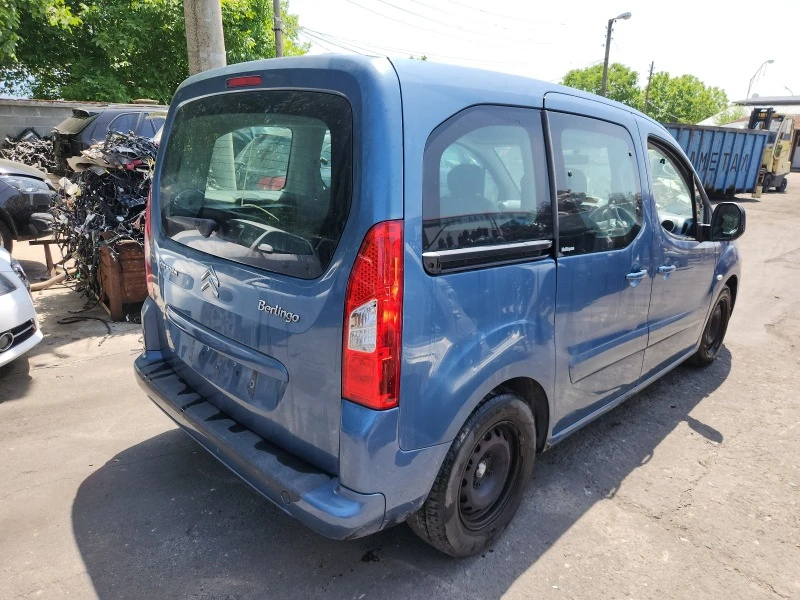 Citroen Berlingo 1.6hdi, снимка 4 - Автомобили и джипове - 41538686