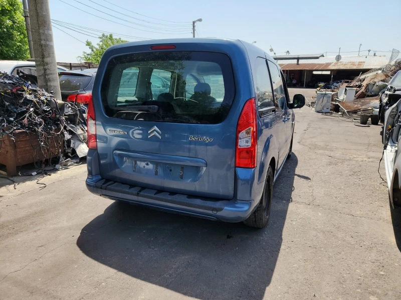 Citroen Berlingo 1.6hdi, снимка 5 - Автомобили и джипове - 41538686