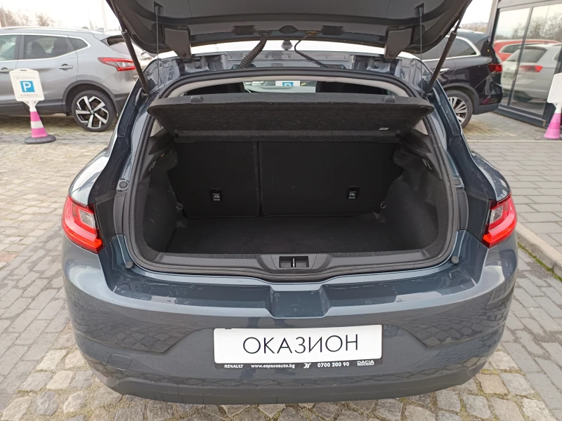 Renault Megane 1.3TCe 115к.с., снимка 16 - Автомобили и джипове - 48748307