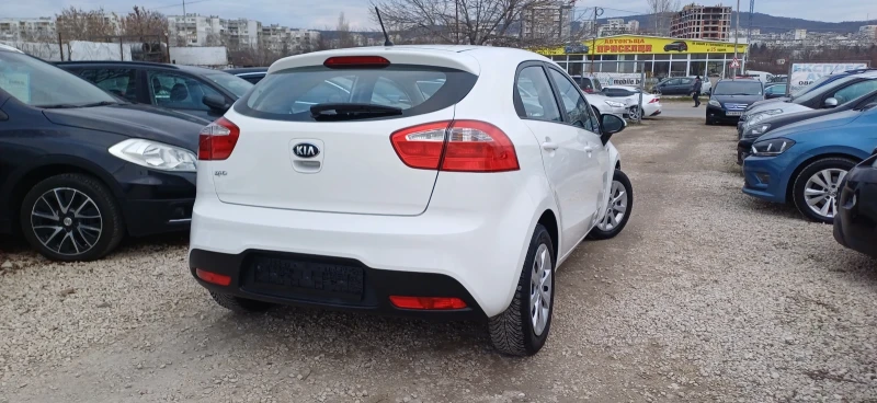 Kia Rio, снимка 4 - Автомобили и джипове - 48787989