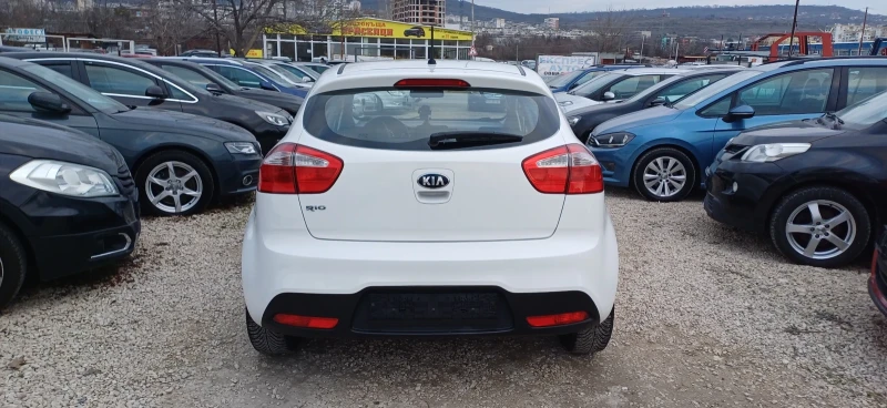 Kia Rio, снимка 5 - Автомобили и джипове - 48787989