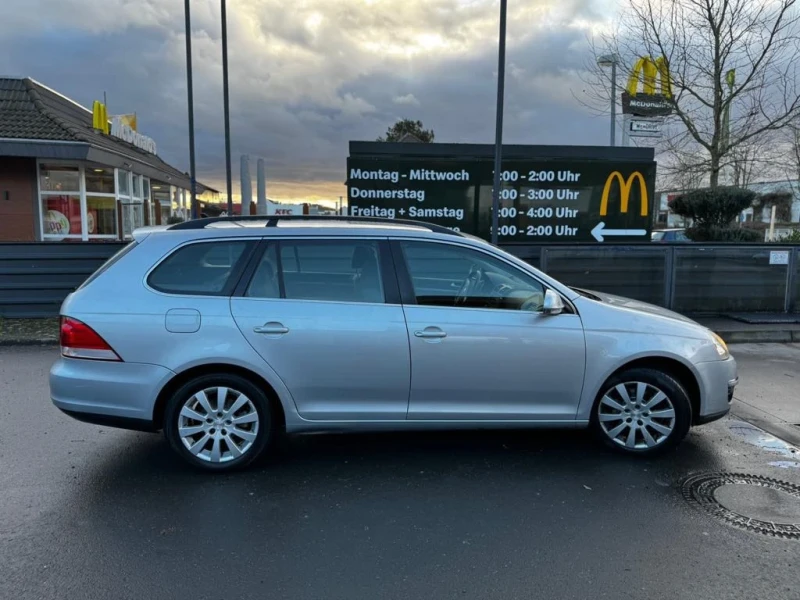 VW Golf Variant 1.9TDi, снимка 6 - Автомобили и джипове - 48962390