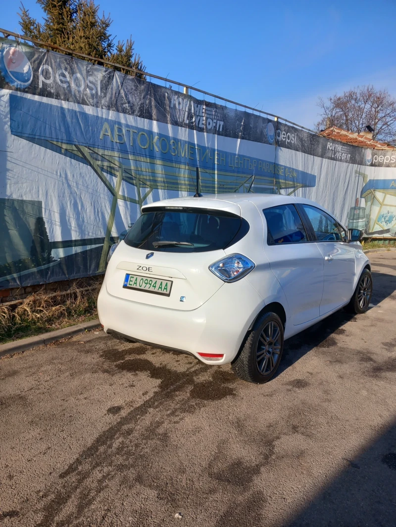 Renault Zoe, снимка 5 - Автомобили и джипове - 49102941