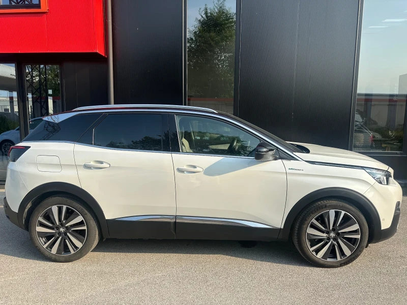 Peugeot 3008 E-eat8 300kc 4x4 GT-Line  Plug-in HYBRID Сер.Истор, снимка 6 - Автомобили и джипове - 50620648