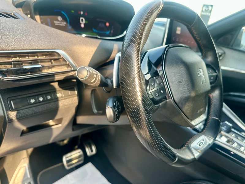 Peugeot 3008 E-eat8 300kc 4x4 GT-Line  Plug-in HYBRID Сер.Истор, снимка 11 - Автомобили и джипове - 50620648