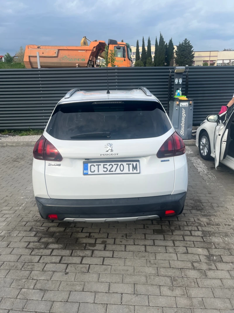 Peugeot 2008 1.2 Bluetech, снимка 4 - Автомобили и джипове - 51471015