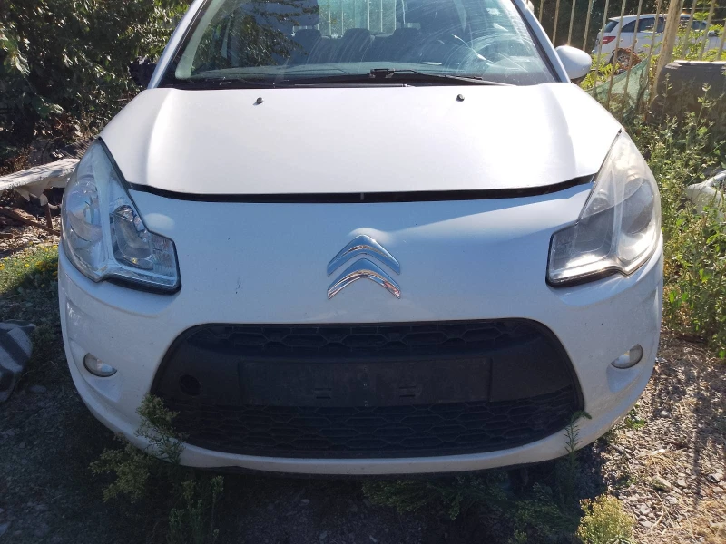 Citroen C3 1.4i, снимка 2 - Автомобили и джипове - 51541456