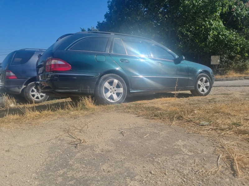 Mercedes-Benz E 320, снимка 3 - Автомобили и джипове - 52265531
