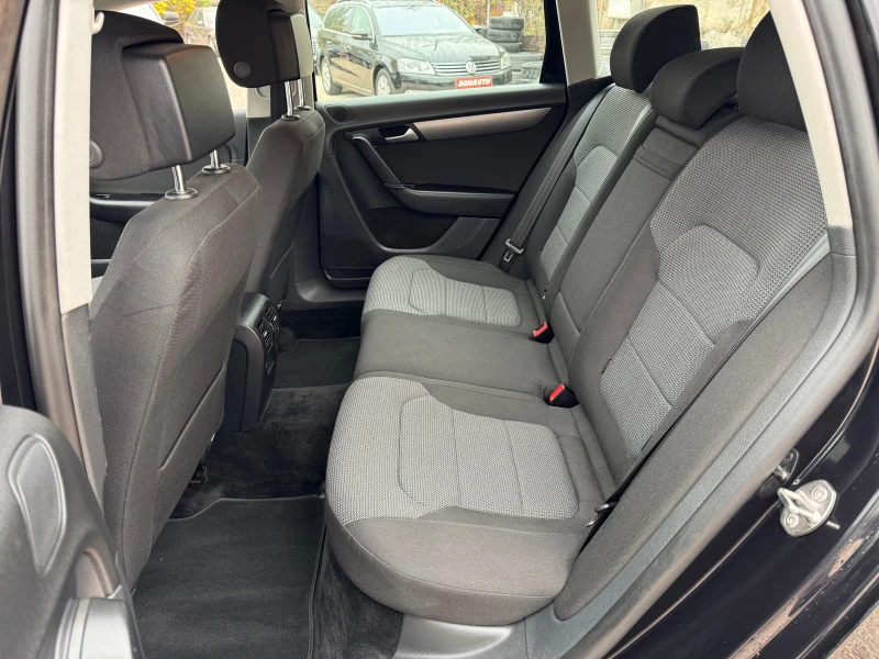 VW Passat 1.6TDI-105кс, снимка 10 - Автомобили и джипове - 52334848