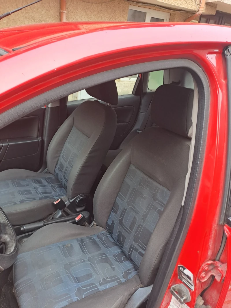 Ford Fiesta, снимка 6 - Автомобили и джипове - 53034840