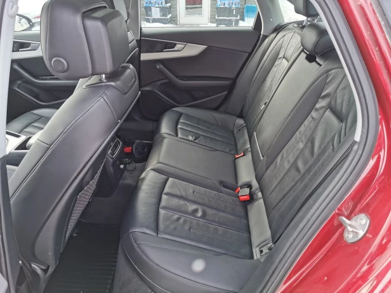 Audi A4 2.0T quattro Premium* АвтоКредит* (Цена до БГ) , снимка 11 - Автомобили и джипове - 53388633