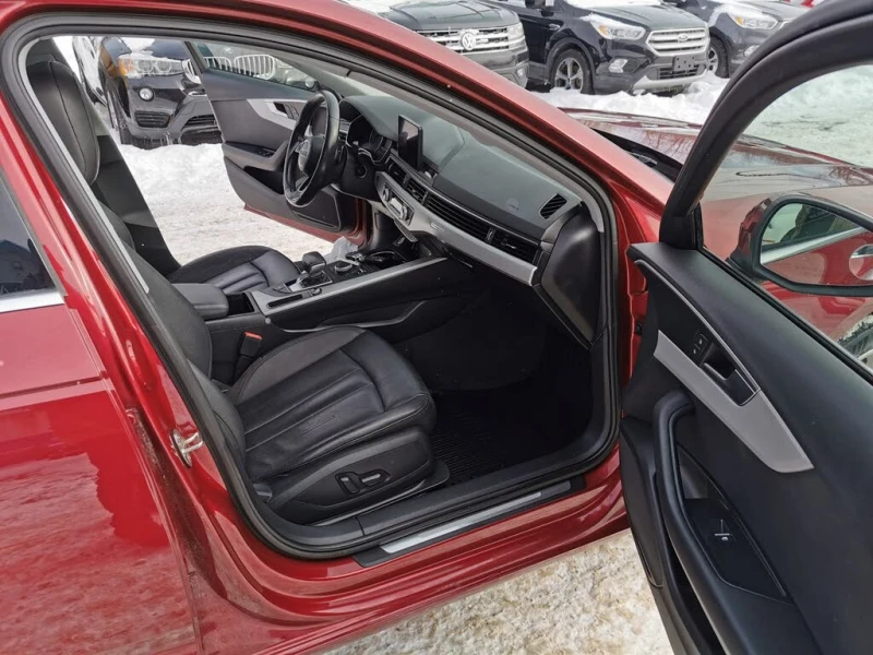 Audi A4 2.0T quattro Premium* АвтоКредит* (Цена до БГ) , снимка 14 - Автомобили и джипове - 53388633