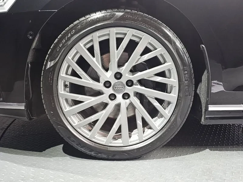 Audi A8 3.0 TDI Quattro, снимка 5 - Автомобили и джипове - 55097957