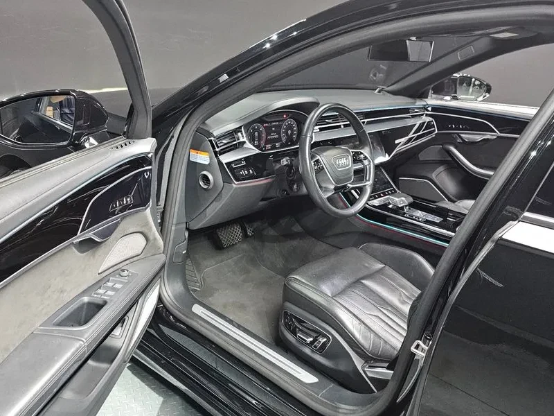 Audi A8 3.0 TDI Quattro, снимка 10 - Автомобили и джипове - 55097957