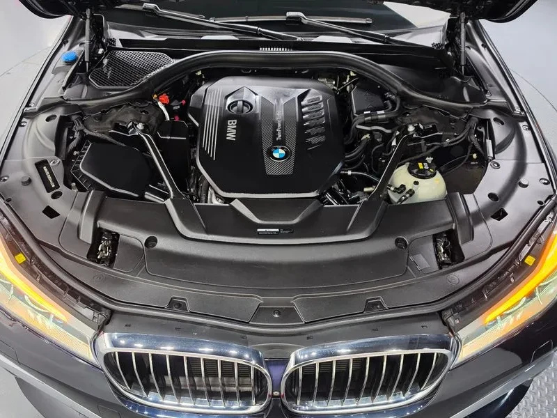 BMW 730 D xDrive M Sports - САМО 30% АВАНС, снимка 6 - Автомобили и джипове - 55845249