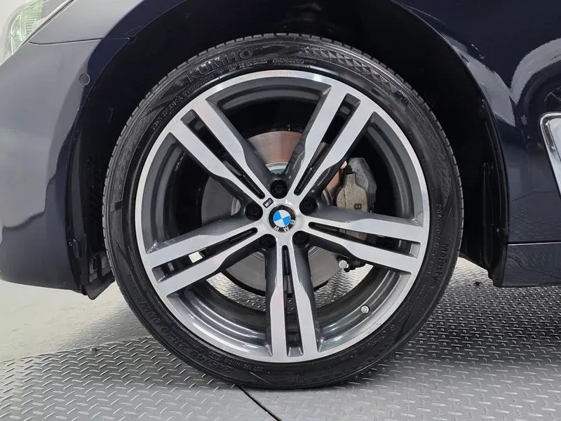BMW 730 D xDrive M Sports - САМО 30% АВАНС, снимка 5 - Автомобили и джипове - 55845249