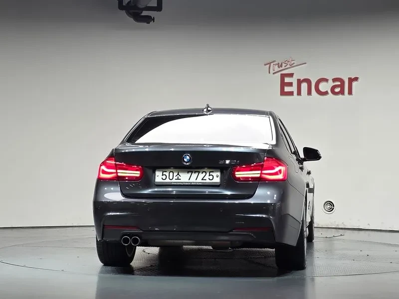 BMW 330 I M Sports* �������* HEAD UP* �������* ���������*  | Mobile.bg � ����������� 3