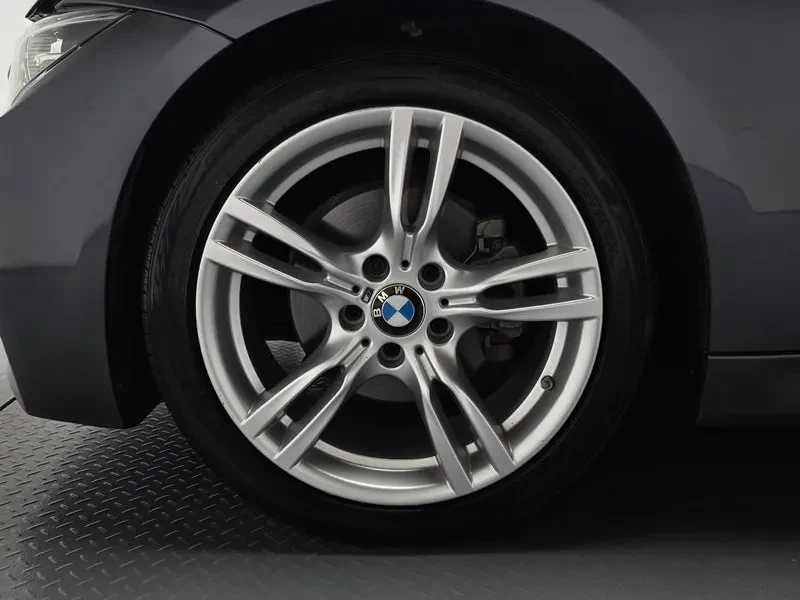 BMW 330 I M Sports* �������* HEAD UP* �������* ���������*  | Mobile.bg � ����������� 4