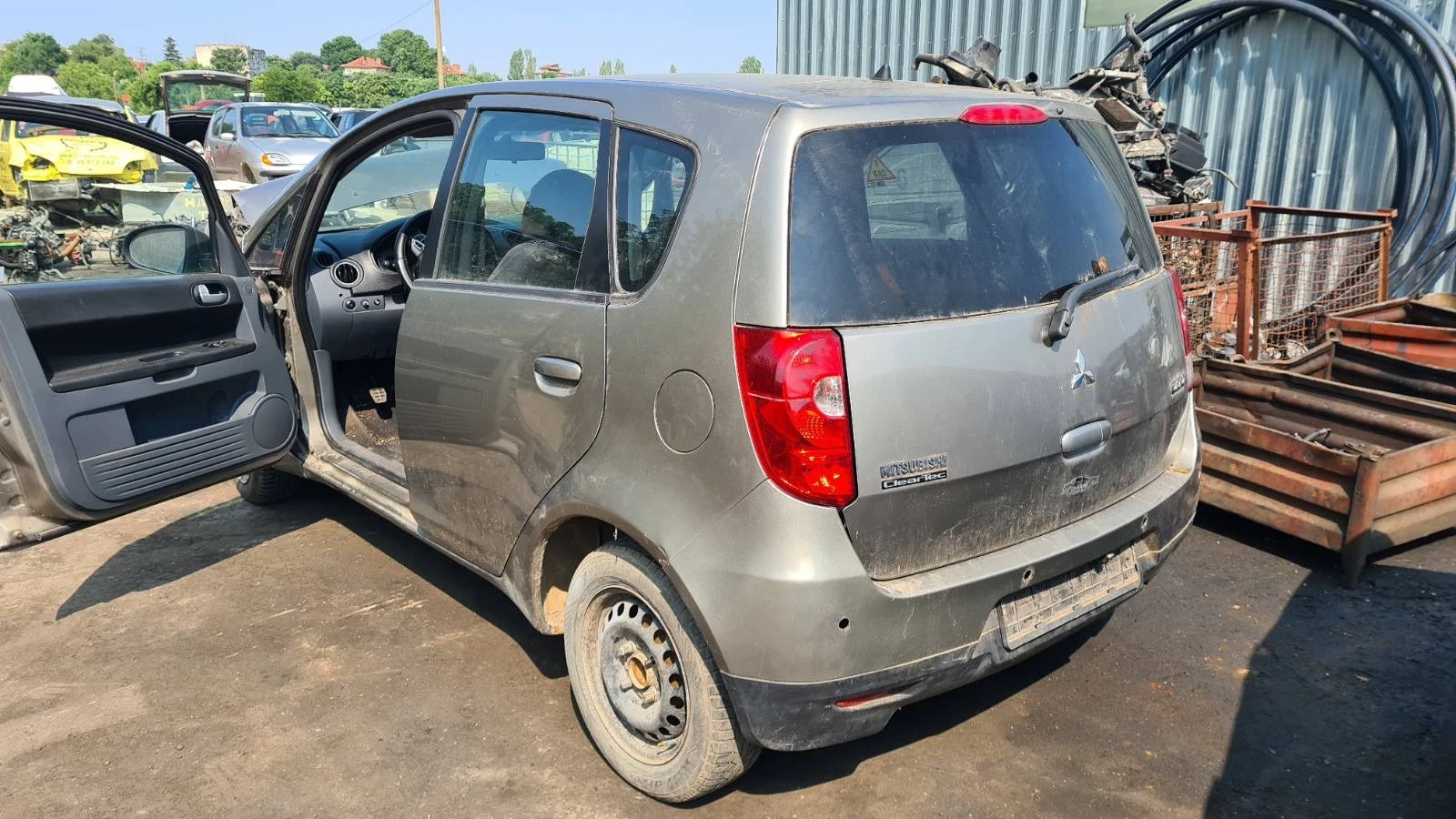 Mitsubishi Colt 1.3 НА ЧАСТИ - изображение 8