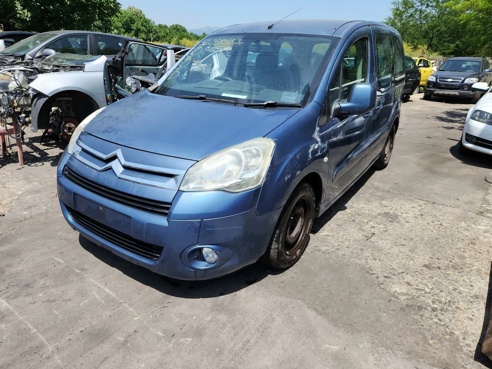 Citroen Berlingo 1.6hdi - изображение 2