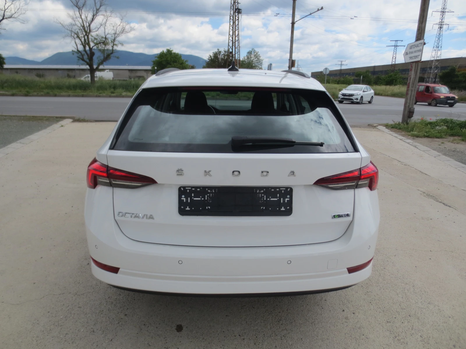 Skoda Octavia 1.5 G-TEC METAH - изображение 6