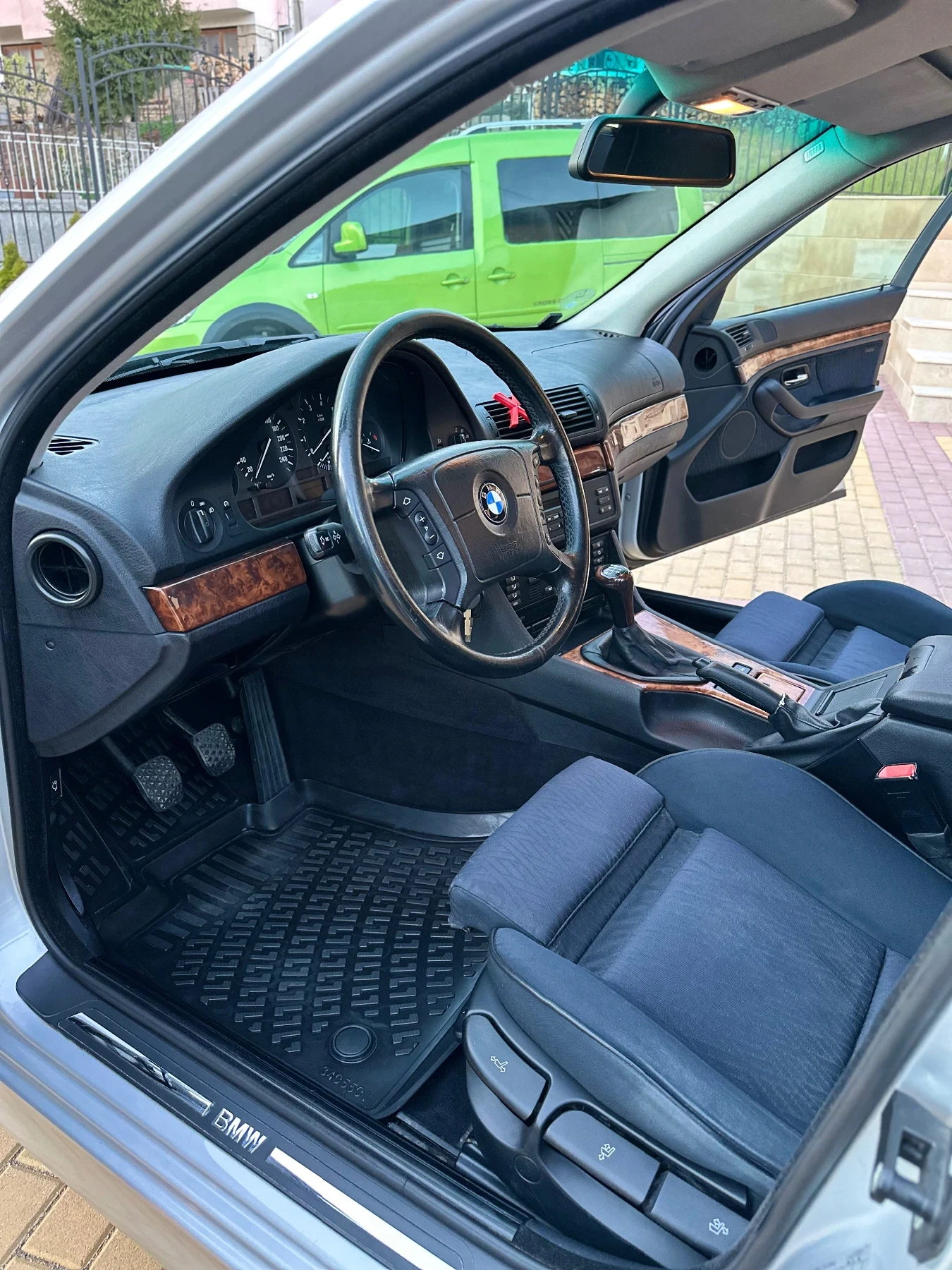BMW 528 2.8 M52 Ръчка OEM  - изображение 7