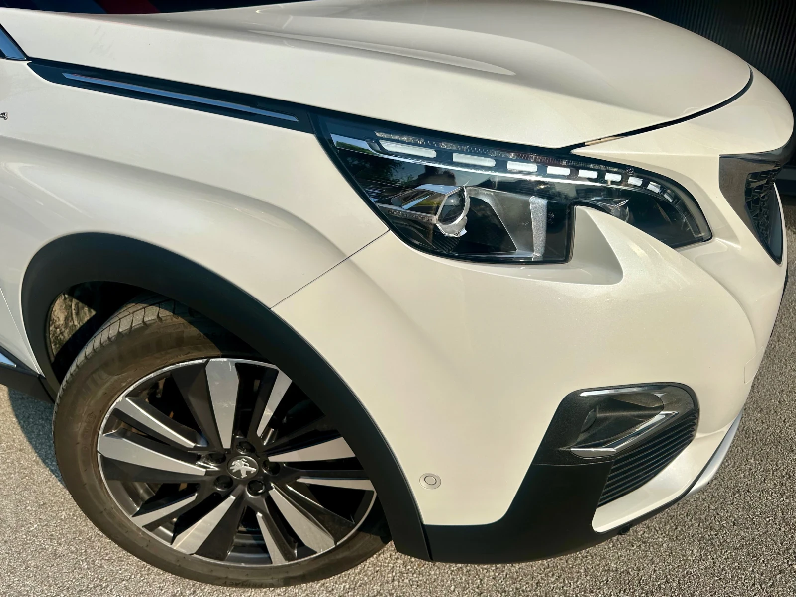 Peugeot 3008 E-eat8 300kc 4x4 GT-Line  Plug-in HYBRID Сер.Истор | Mobile.bg — изображение 16