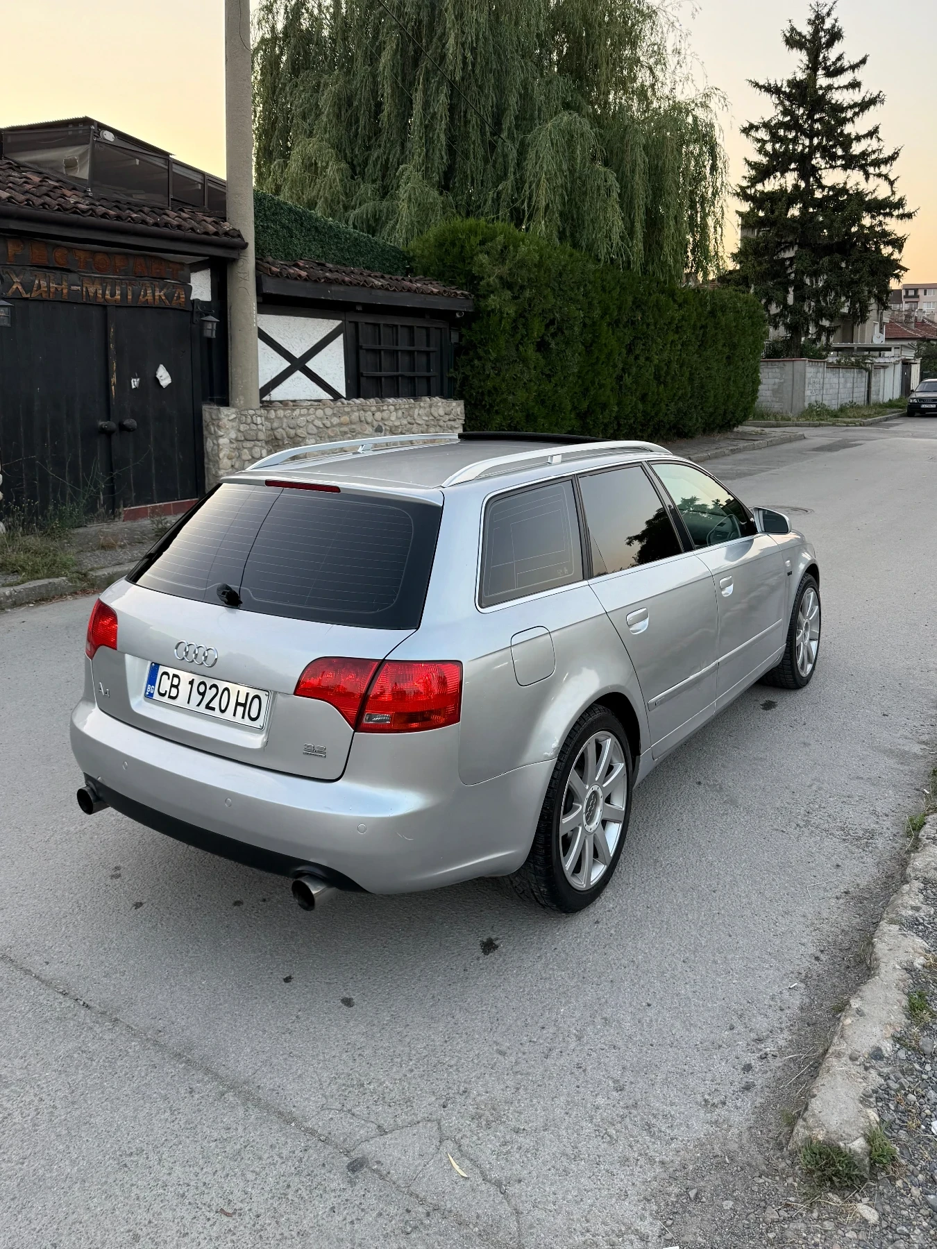 Audi A4 3.2FSI QUATTRO F1 - изображение 2