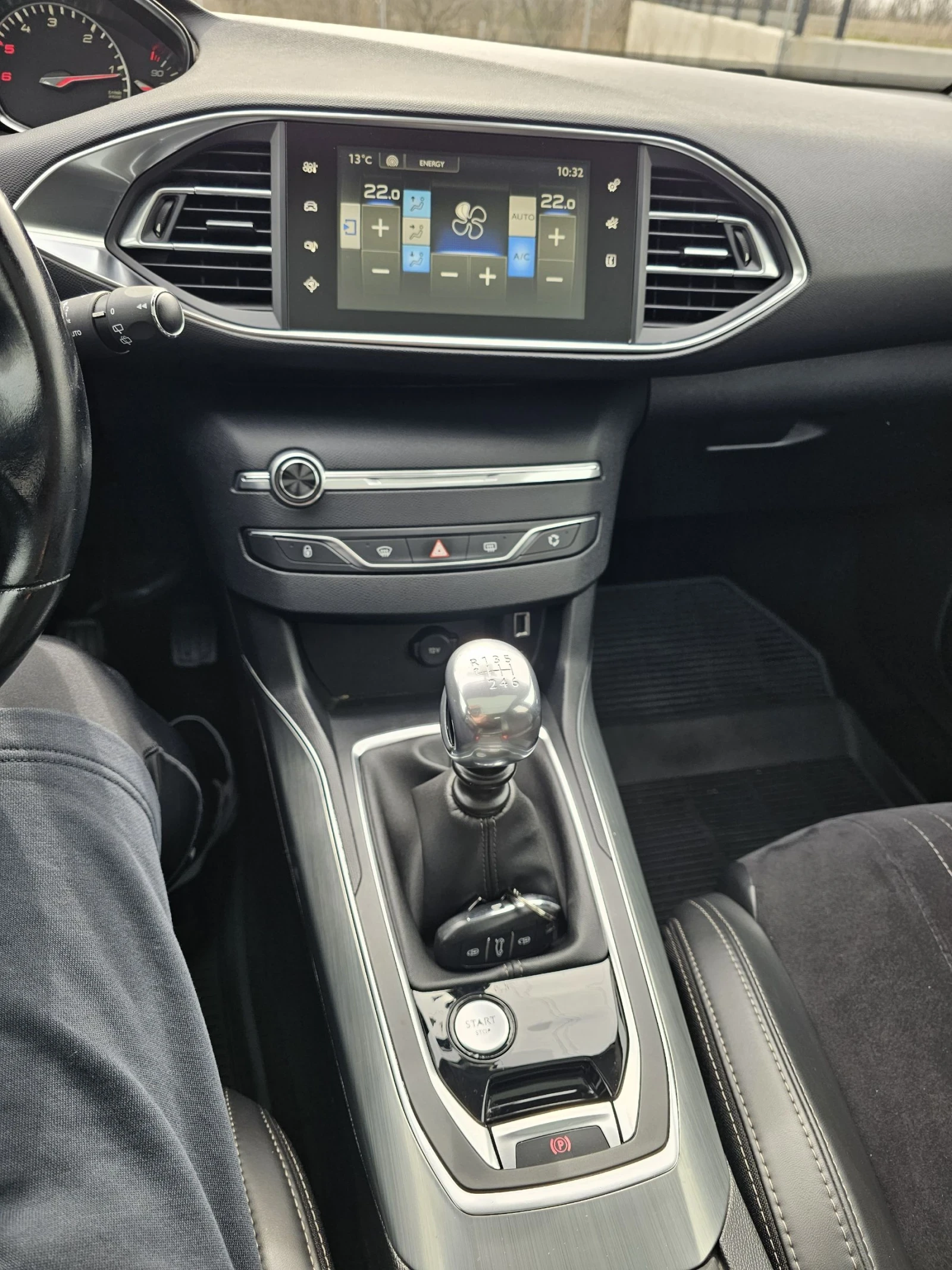 Peugeot 308 ALLURE - изображение 10