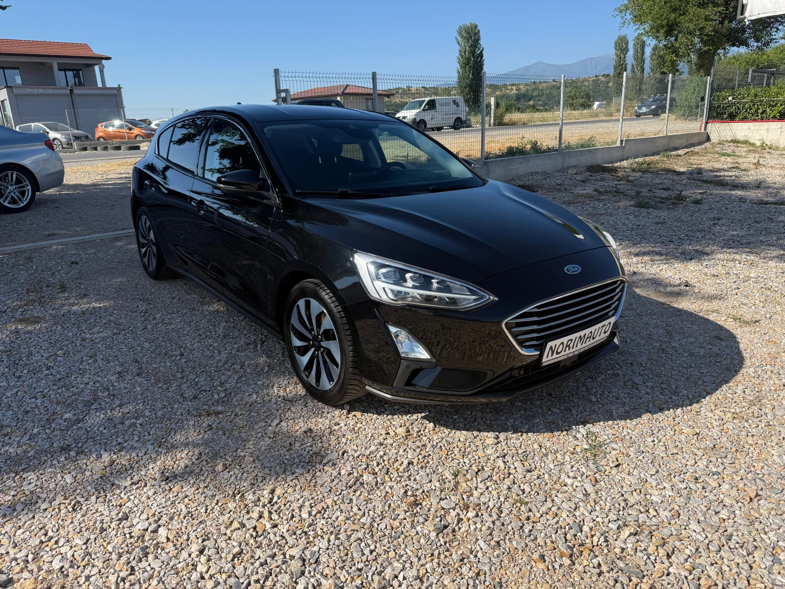 Ford Focus 1.0i/TITANIUM/NAV/LED/B&O/KEYLESS GO/SERVICE BOOK | Mobile.bg   1