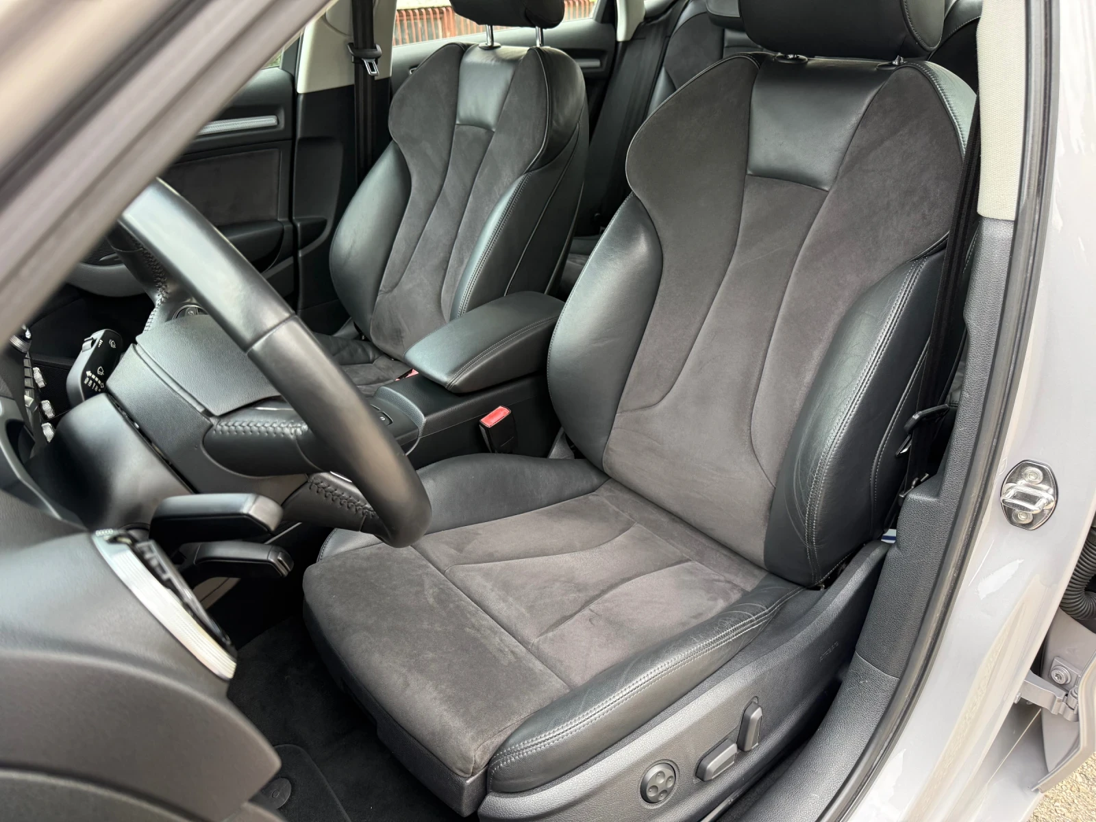 Audi A3 1.8 TFSi / AUTOMATIC / QUATTRO - изображение 9