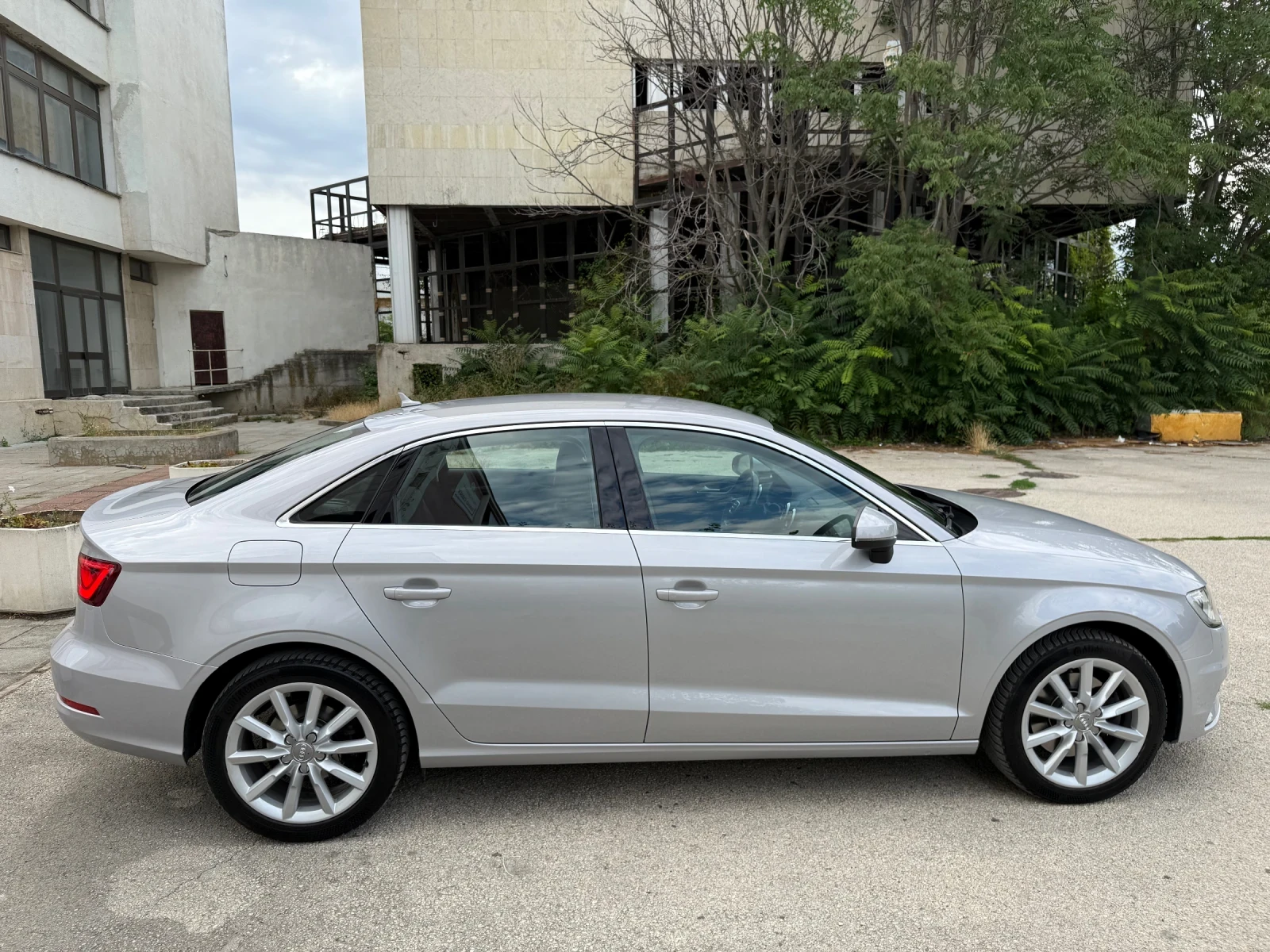 Audi A3 1.8 TFSi / AUTOMATIC / QUATTRO - изображение 3