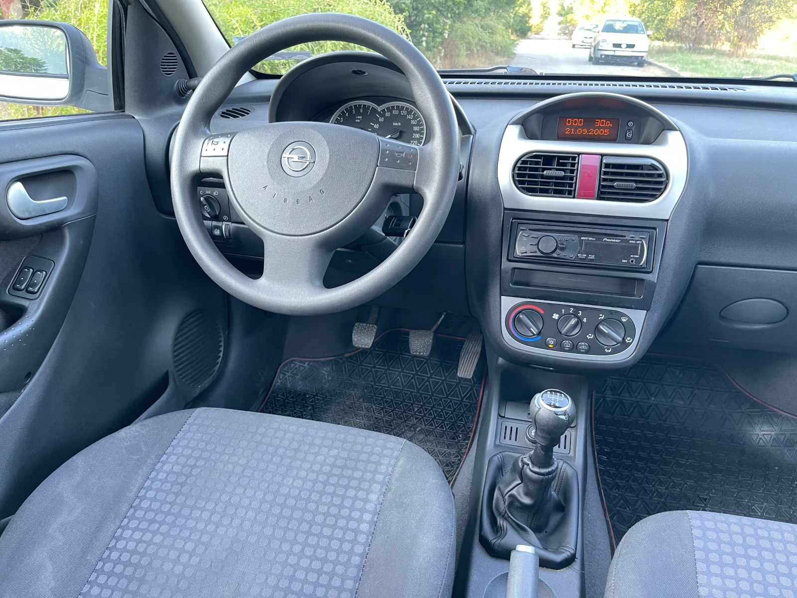 Opel Corsa А/С - изображение 9