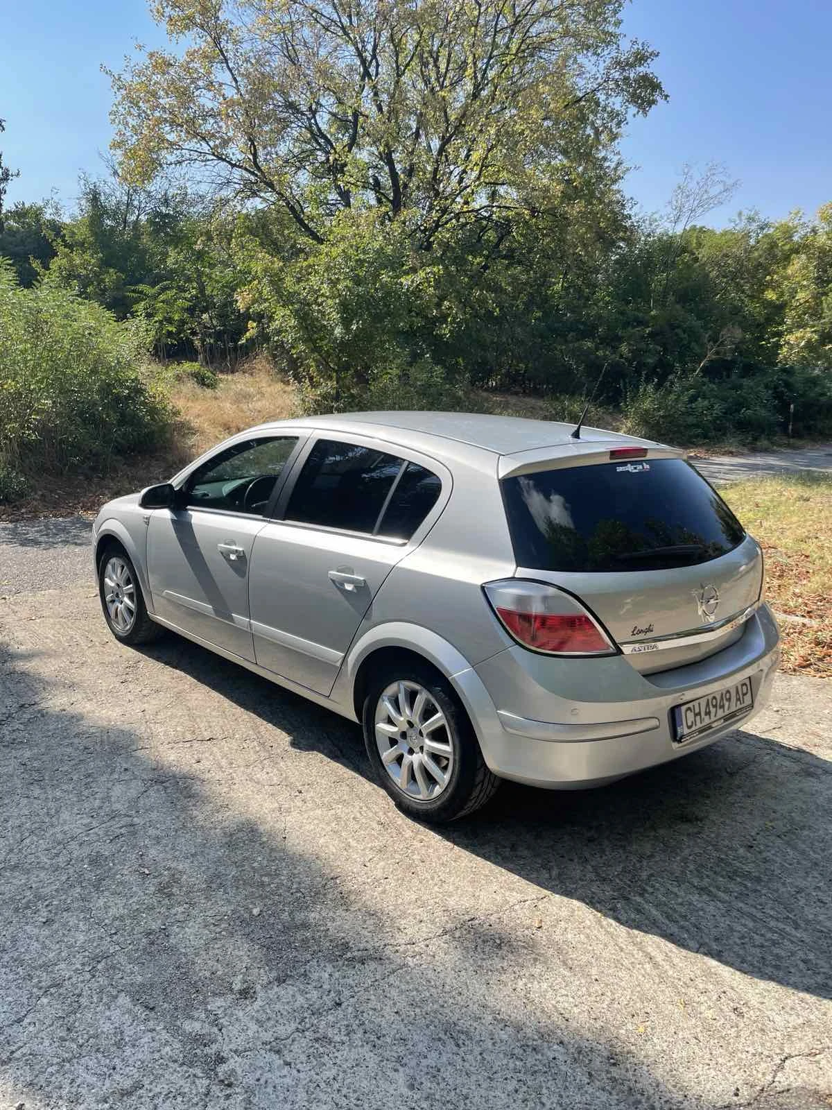 Opel Astra 1.7 CDTI 101 к. с.  - изображение 4