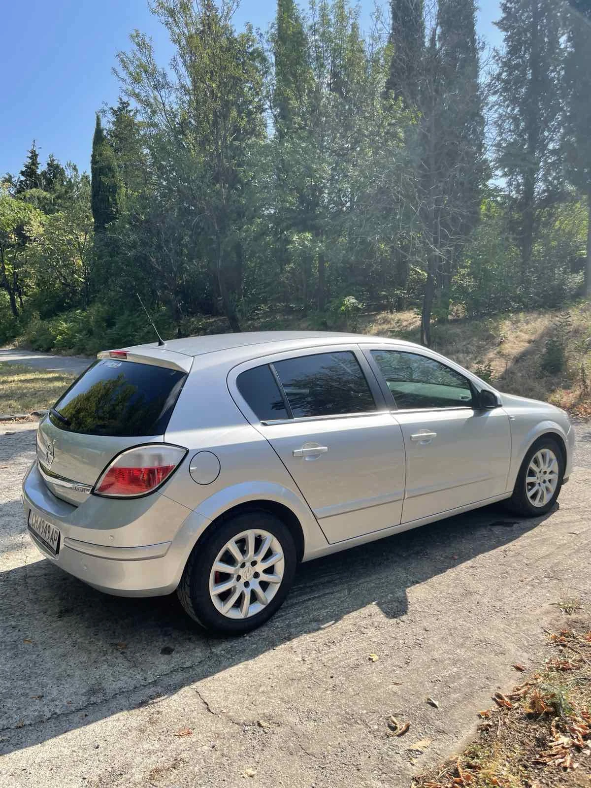 Opel Astra 1.7 CDTI 101 к. с.  - изображение 6