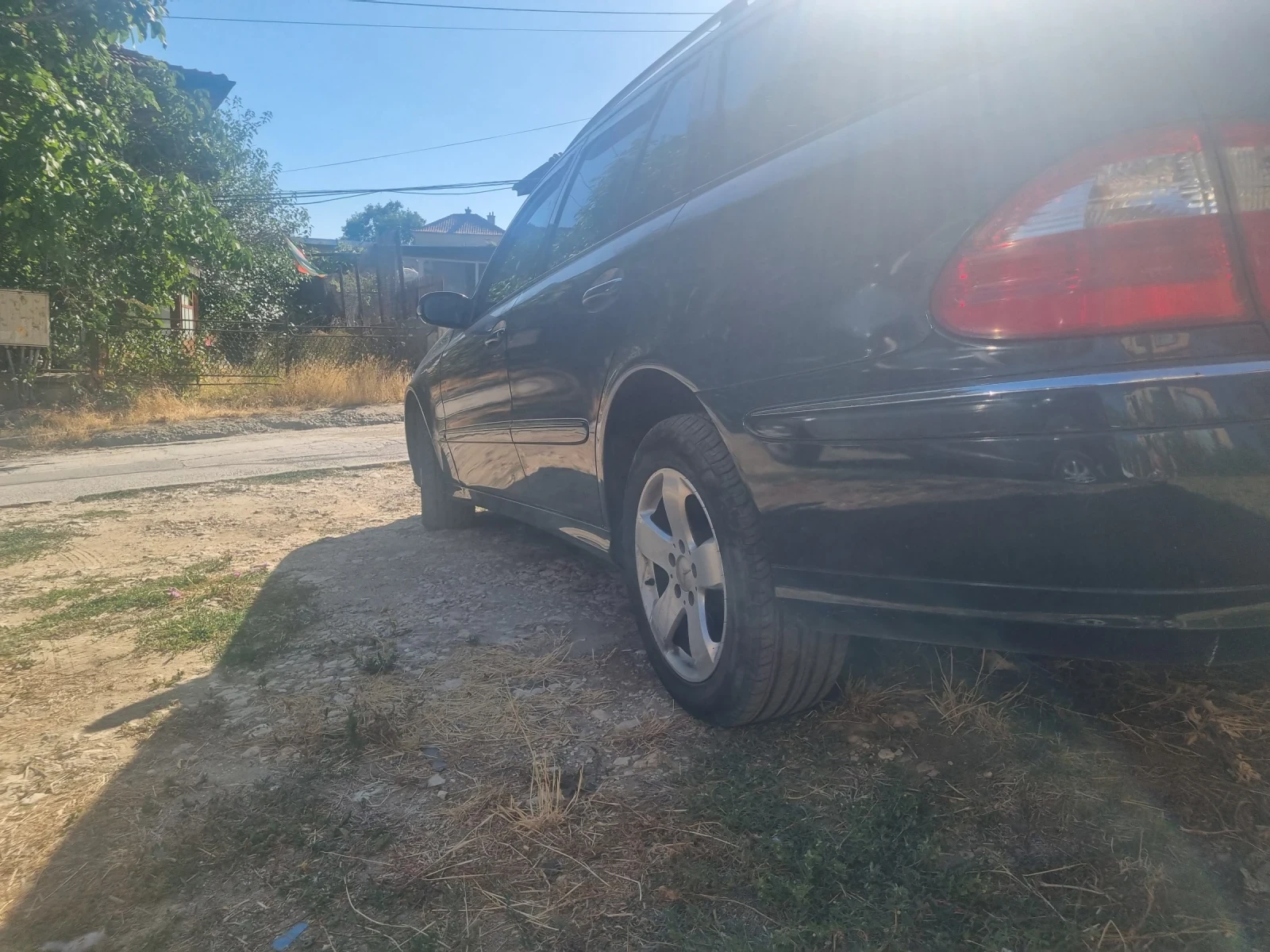 Mercedes-Benz E 320  - изображение 4