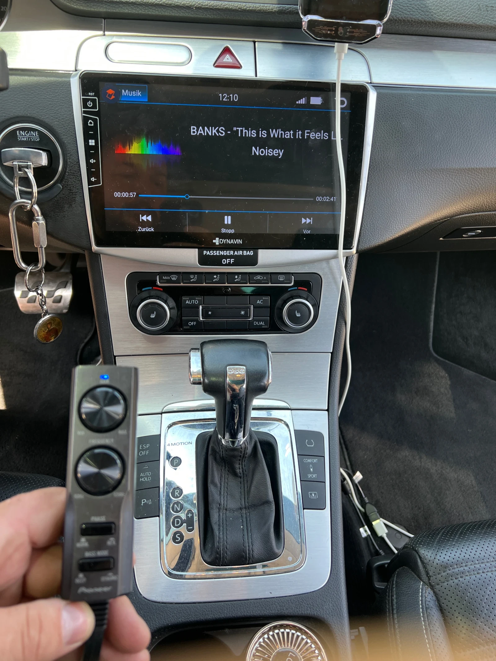 VW Passat CC - изображение 8