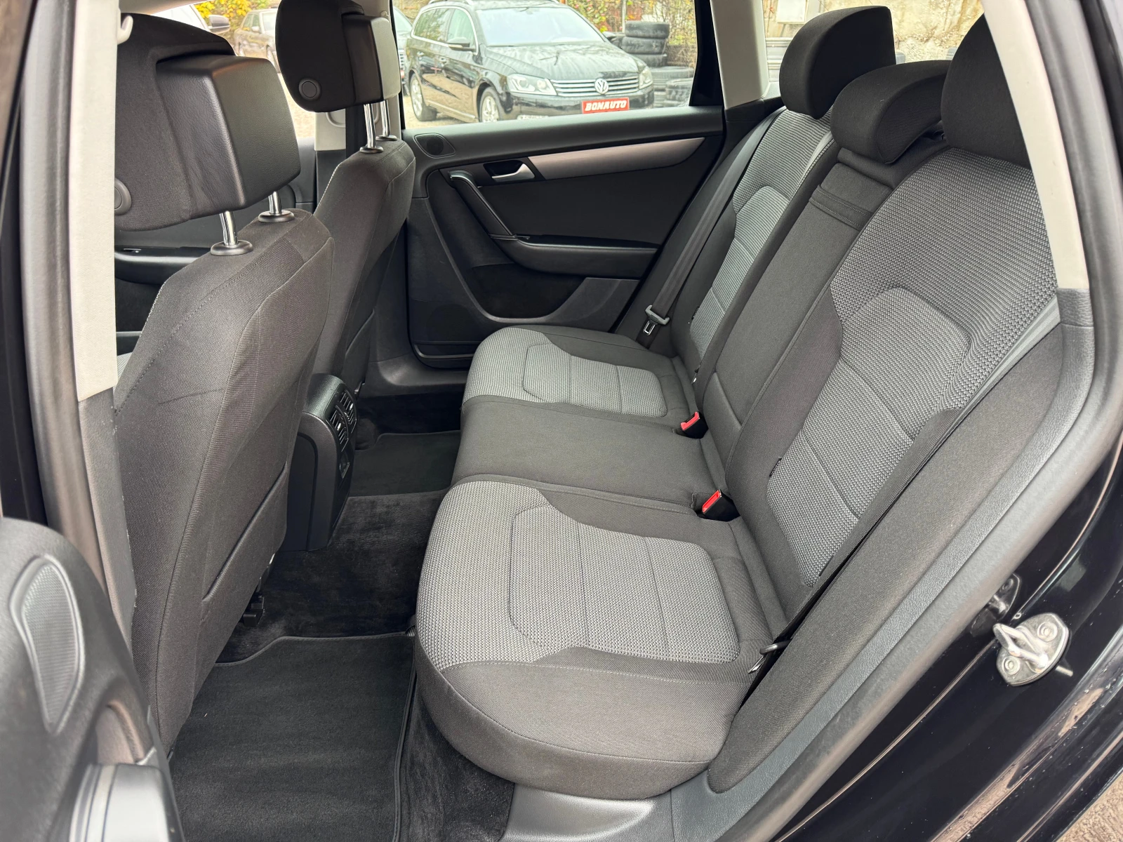 VW Passat 1.6TDI-105 | Mobile.bg   10