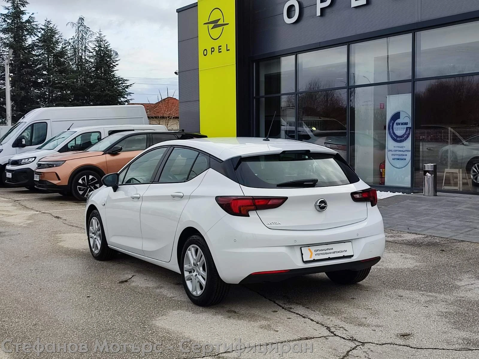 Opel Astra Edition 1.2 Turbo (130hp) MT6 | Mobile.bg � ����������� 6