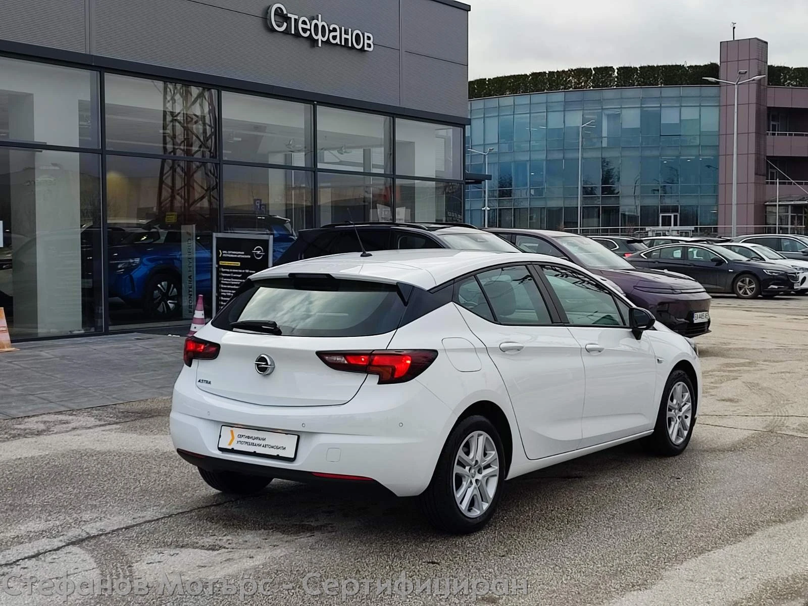 Opel Astra Edition 1.2 Turbo (130hp) MT6 | Mobile.bg � ����������� 8