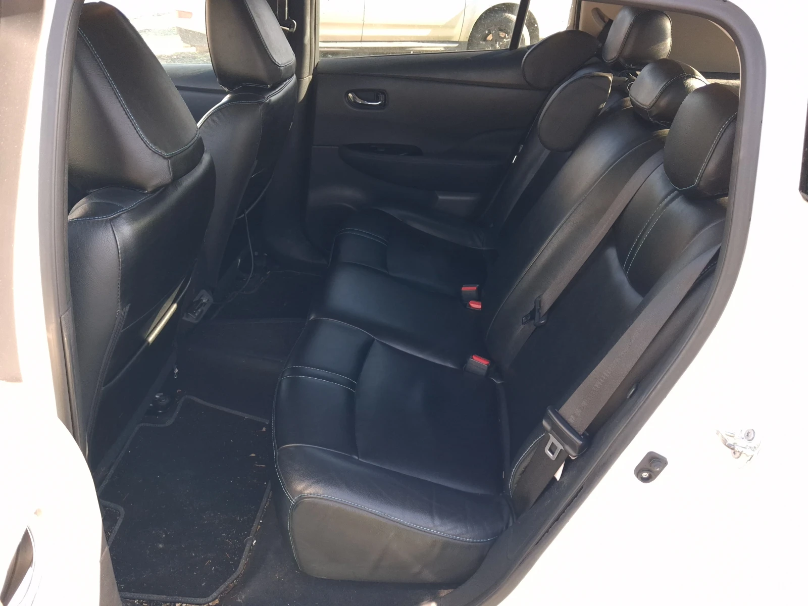 Nissan Leaf  62kW, ProPilot, OTA Update, снимка 10 - Автомобили и джипове - 53705051