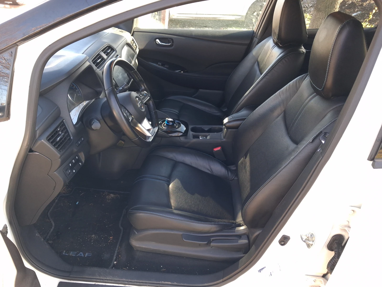 Nissan Leaf  62kW, ProPilot, OTA Update, снимка 9 - Автомобили и джипове - 53705051