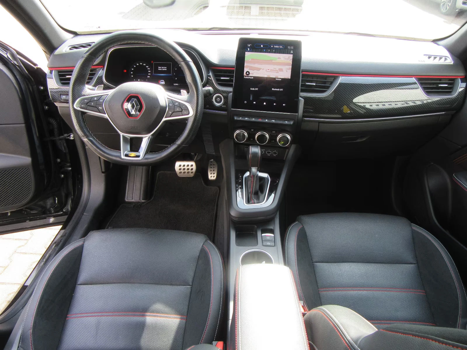 Renault Arkana TCe/160HP/RS-LINE/CAM/BOSE/NAVI/CPLAY/103q, снимка 8 - Автомобили и джипове - 54042714