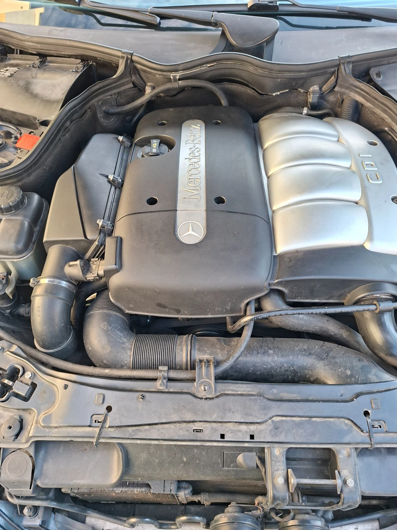 Mercedes-Benz C 220, снимка 4 - Автомобили и джипове - 54310149